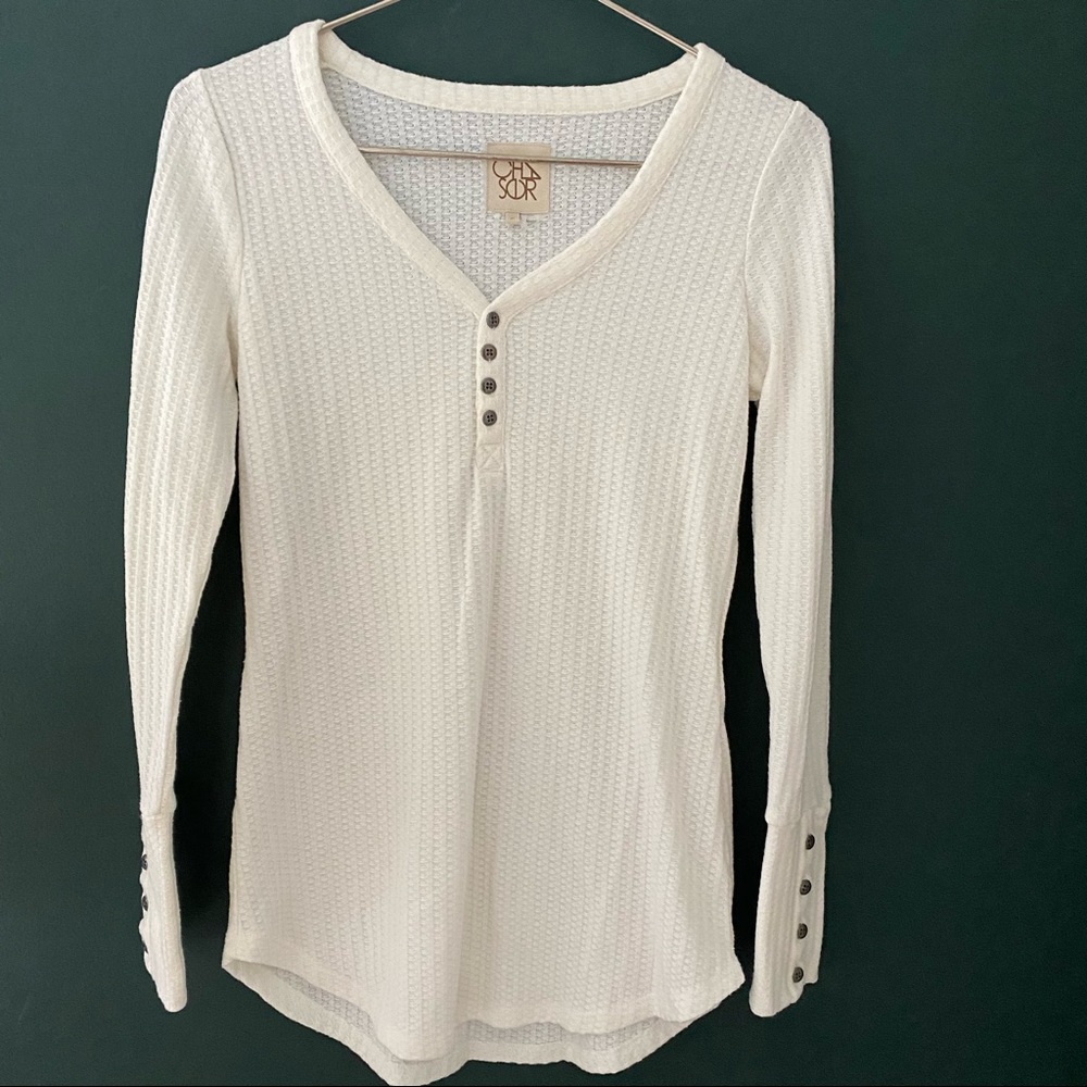 Chaser  thermal cream top.